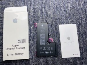 Pin iPhone Xs chính hãng