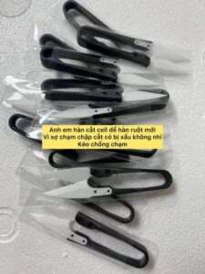 Kéo cắt phôi pin chống chạm chập