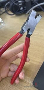 Kìm cắt xi-roang Nhật