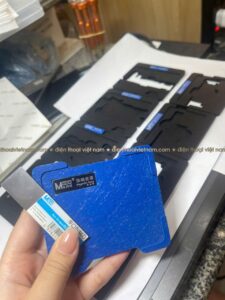 Đế nam châm + Khuôn Vỉ viền iPhone MaAnt từ X đến mới nhất